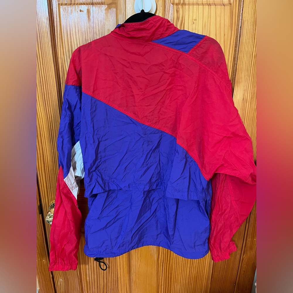 Vintage Unisex Nike Red and Purple Windbreaker - Picture 8 of 8